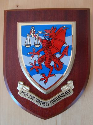Avon & Somerset Constabulary wall shield
Wood mounted Wyvern shield
Keywords: Avon Somerset Wyvern