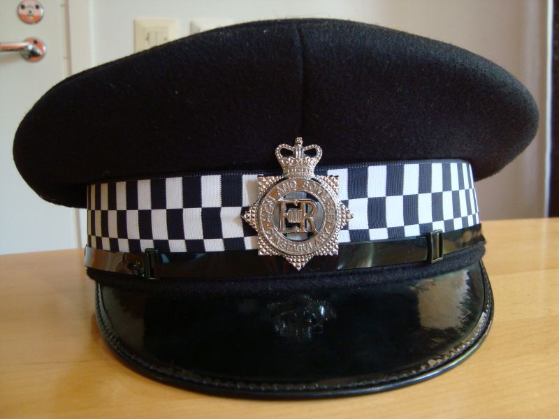 Avon & Somerset Constabulary 1980s cap
Standard issue peaked cap from the 1980s.
Keywords: Avon Somerset