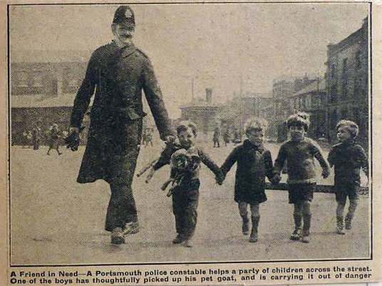 Portsmouth Police Press Cutting 1923
Press Cutting from 1923 Portsmouth showing Police Constable with children
Keywords: Press Cutting Portsmouth Police