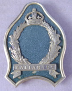 South African Constabulary Gallantry badge metal
Awarded by the C/O for particular acts of bravery worn on working and camp dress
Keywords: South African Constabulary Gallantry Badge Metal