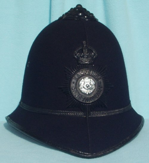 Hampshire Constabulary Rose top Helmet
Keywords: Hampshire Constabulary Rose top Helmet Headwear