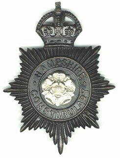 Hampshire Constabulary Helmet Plate KC
Keywords: Hampshire Constabulary Helmet Plate KC HP